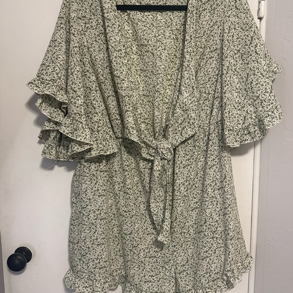 Floral Ruffle Sleeve Tie-Front Romper